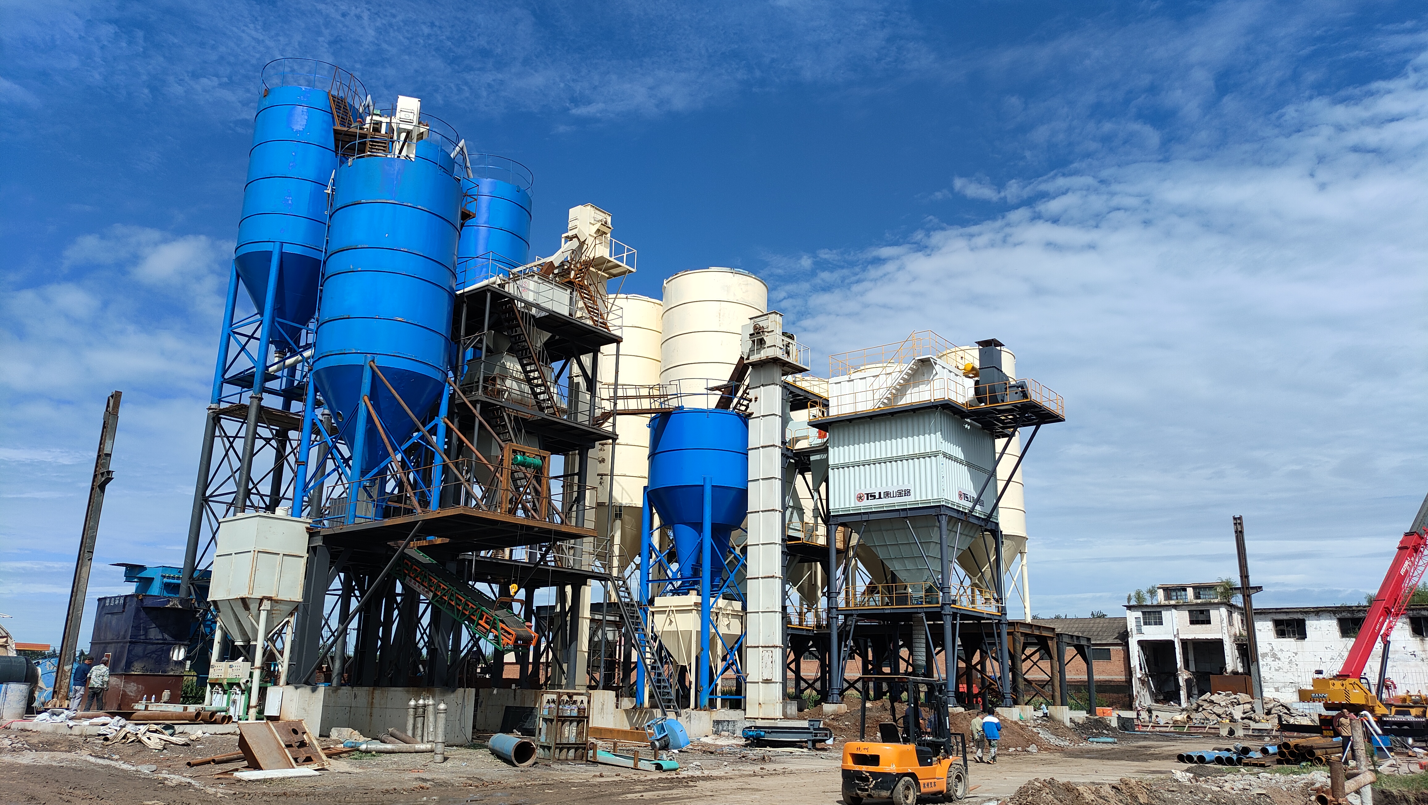 唐山金路制砂樓：智能引領(lǐng)，生產(chǎn)無憂