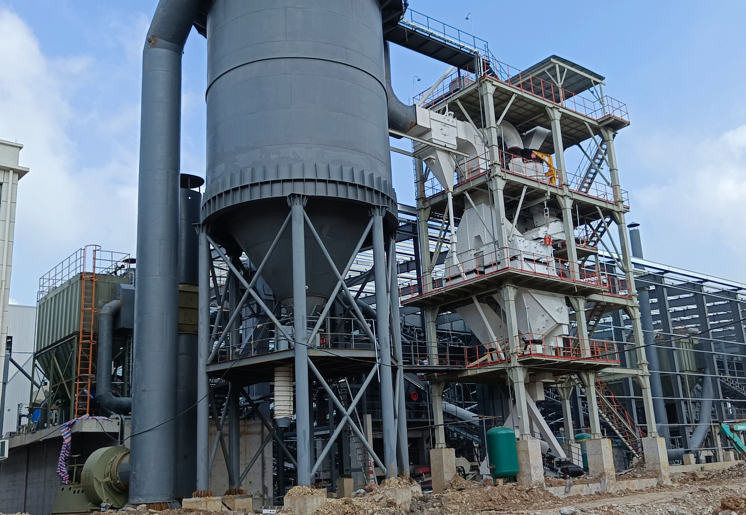 制砂樓技術(shù)優(yōu)勢大揭秘：從環(huán)保到智能，重塑砂石生產(chǎn)新生態(tài)